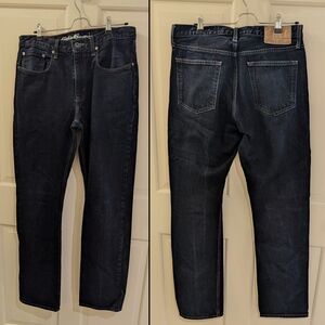 Eddie Bauer Men's Deep Indigo Straight Jeans